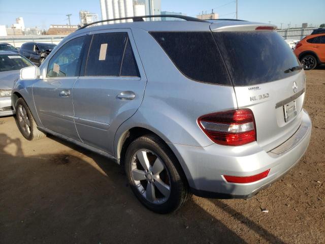 4JGBB8GB9BA693412 - 2011 MERCEDES-BENZ ML 350 4MA SILVER photo 3