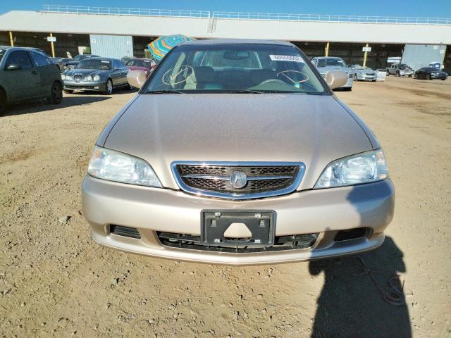 19UUA5673YA031878 - 2000 ACURA 3.2 TL BEIGE photo 9