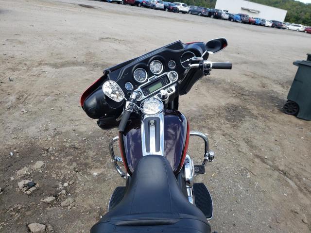 1HD1FC414AB644144 - 2010 HARLEY-DAVIDSON FLHTCU TWO TONE photo 5