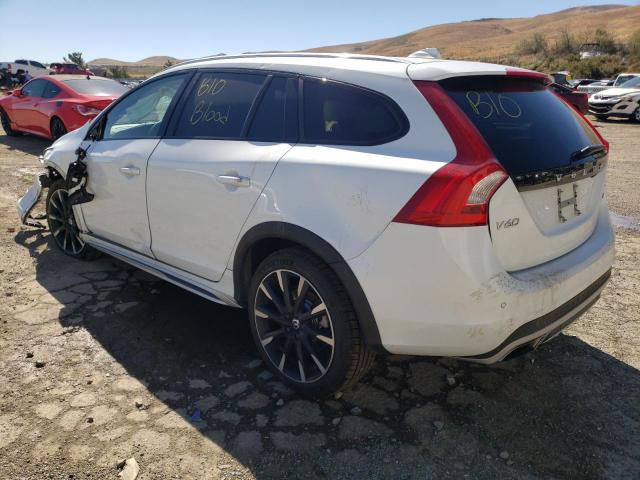 YV440MWK3H1036060 - 2017 VOLVO V60 CROSS WHITE photo 3