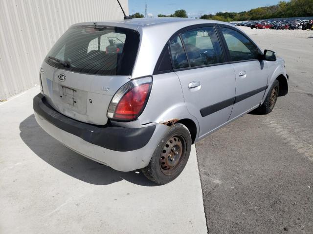 KNADE243896587171 - 2009 KIA RIO 5 SX SILVER photo 4