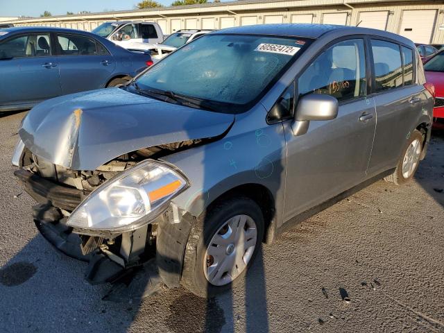 3N1BC1CP9AL423827 - 2010 NISSAN VERSA S SILVER photo 2