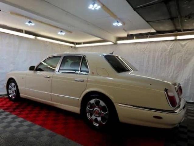 SCBLC31EX2CX08082 - 2002 BENTLEY ARNAGE WHITE photo 3