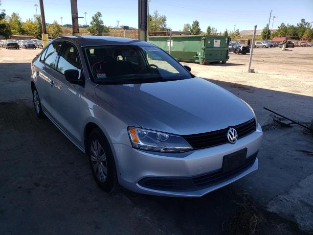 3VW2K7AJ8EM251577 - 2014 VOLKSWAGEN JETTA BASE 银色 照片 1