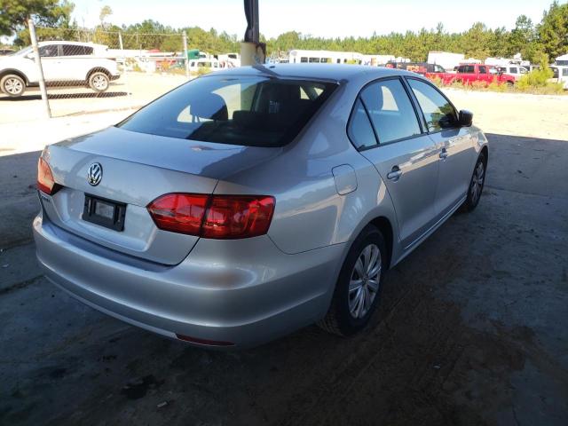 3VW2K7AJ8EM251577 - 2014 VOLKSWAGEN JETTA BASE 银色 照片 4