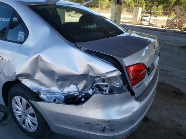 3VW2K7AJ8EM251577 - 2014 VOLKSWAGEN JETTA BASE 银色 照片 9