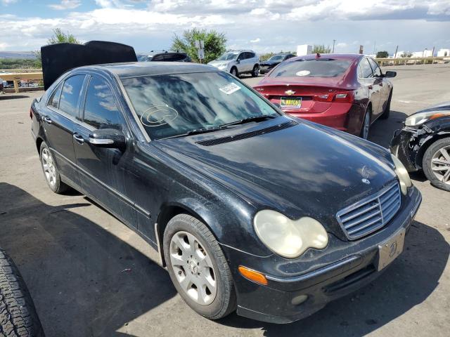 WDBRF84J35F643596 - 2005 MERCEDES-BENZ C 320 4MAT BLACK photo 1