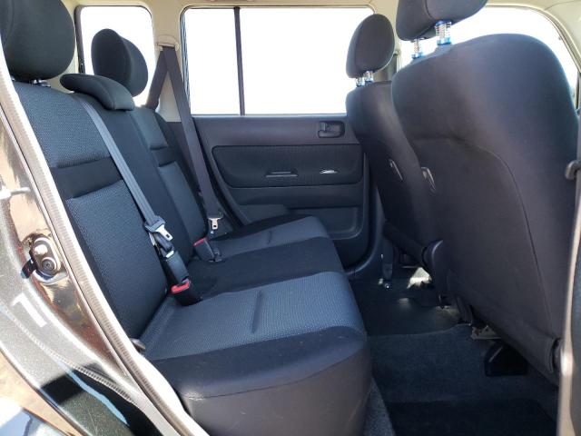 JTLKT324564120738 - 2006 TOYOTA SCION XB BLACK photo 6