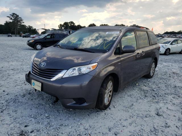 5TDJZ3DCXHS151050 - 2017 TOYOTA SIENNA LE GRAY photo 2