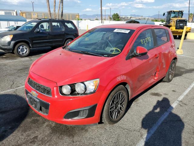 1G1JA6SG8D4190748 - 2013 CHEVROLET SONIC LS RED photo 2