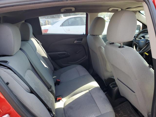 1G1JA6SG8D4190748 - 2013 CHEVROLET SONIC LS RED photo 6