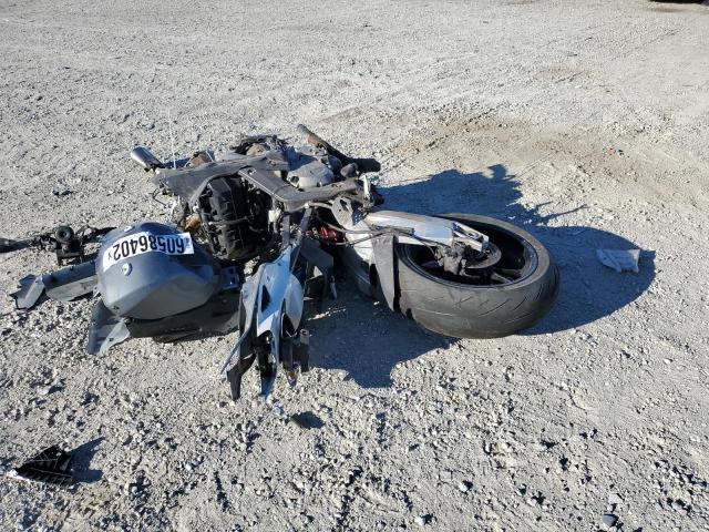 WB1053402EZL19185 - 2014 BMW S 1000 RR WHITE photo 3