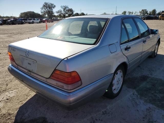 WDBGA32E2SA244606 - 1995 MERCEDES-BENZ S 320W GRAY photo 4