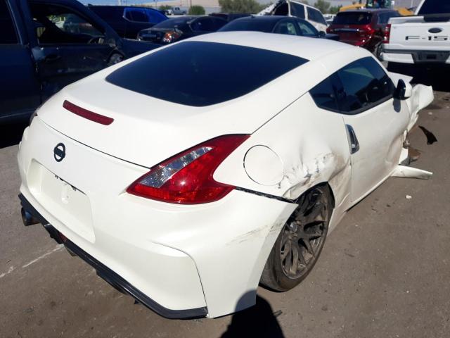 JN1AZ4EH0HM953993 - 2017 NISSAN 370Z BASE WHITE photo 4