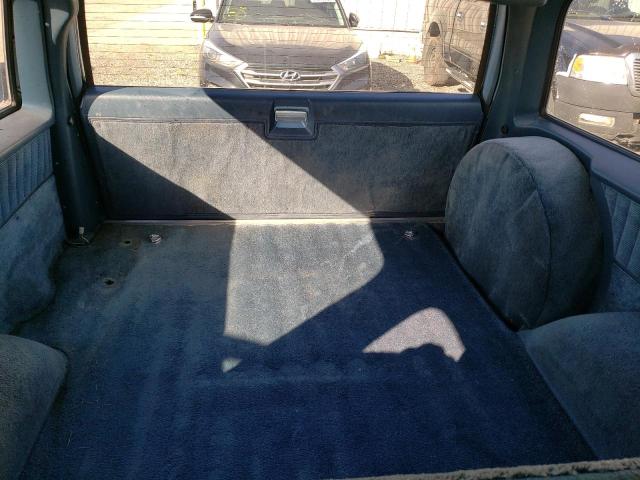 1GNER16K6LF142887 - 1990 CHEVROLET SUBURBAN R BLUE photo 9