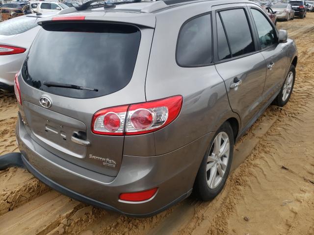 5XYZK3AB5BG039795 - 2011 HYUNDAI SANTA FE L GRAY photo 4