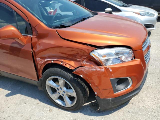 KL7CJNSB0FB210856 - 2015 CHEVROLET TRAX LTZ ORANGE photo 9