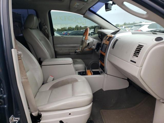 1A8HW58288F143588 - 2008 CHRYSLER ASPEN LIMI BLUE photo 5