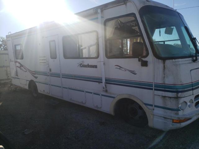 1GBLP37J3W3305206 - 1998 CHEVROLET MOTORHOME WHITE photo 1