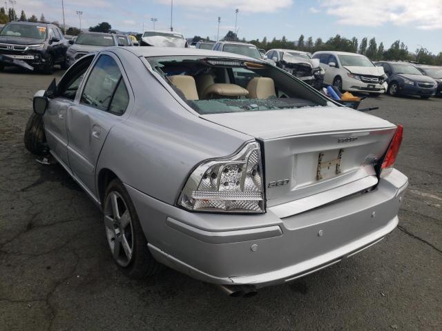 YV1RH527252477395 - 2005 VOLVO S60 R 银色 照片 3
