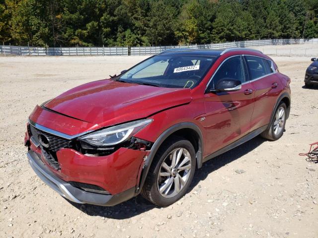 SJKCH5CR9HA021400 - 2017 INFINITI QX30 BASE RED photo 2
