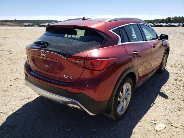 SJKCH5CR9HA021400 - 2017 INFINITI QX30 BASE RED photo 4