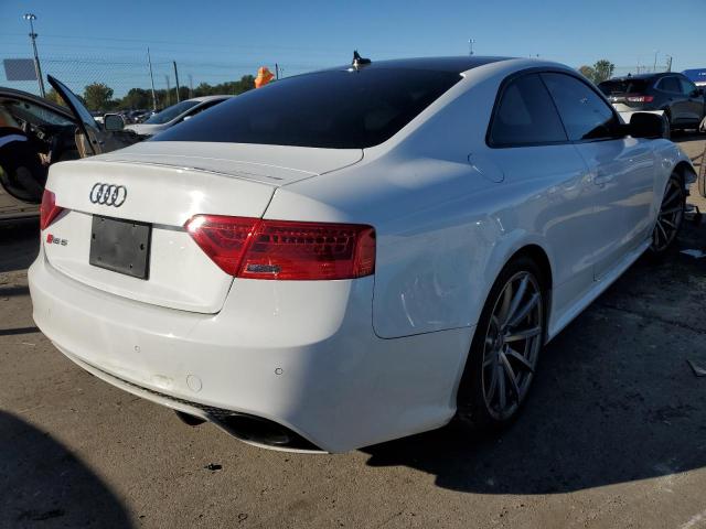 WUAC6AFR8DA901272 - 2013 AUDI RS5 WHITE photo 4