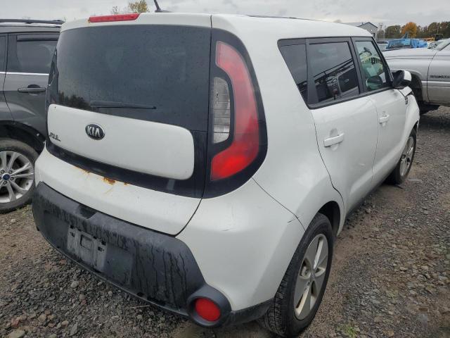 KNDJN2A26G7289100 - 2016 KIA SOUL WHITE photo 4