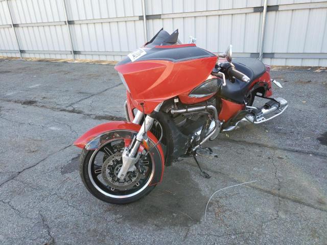 5VPTW36N0F3045951 - 2015 VICTORY MOTORCYCLES CROSS COUN Rojo foto 2