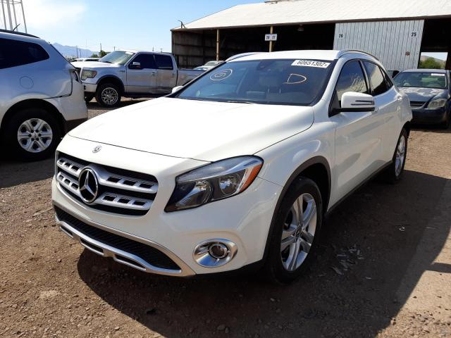 WDCTG4EB6JJ424332 - 2018 MERCEDES-BENZ GLA 250 WHITE photo 2