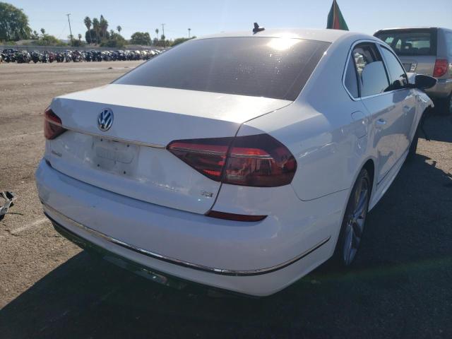 1VWDT7A37HC063386 - 2017 VOLKSWAGEN PASSAT R-L WHITE photo 4