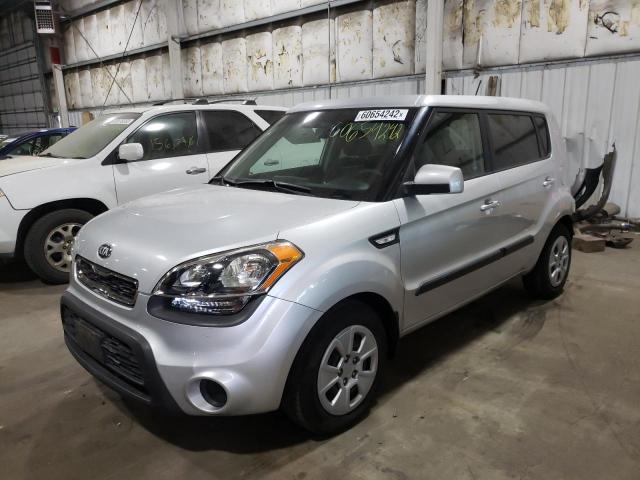 KNDJT2A56D7773733 - 2013 KIA SOUL SILVER photo 2