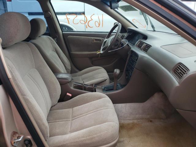 4T1BG22K41U046161 - 2001 TOYOTA CAMRY CE TAN photo 5