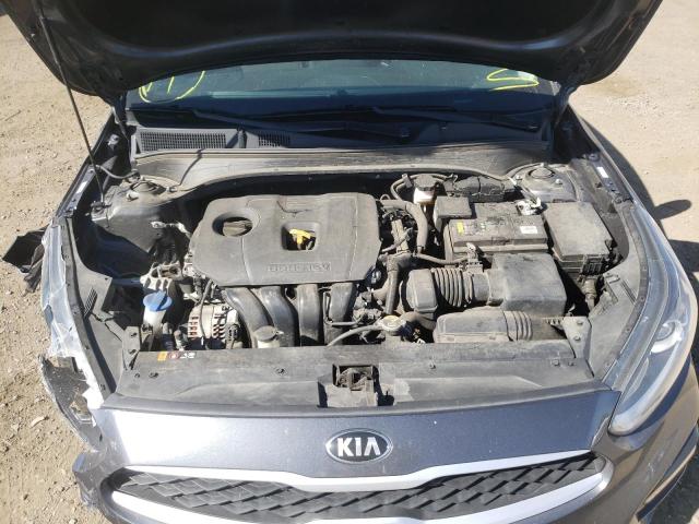 3KPF24AD2LE231099 - 2020 KIA FORTE FE GRAY photo 7