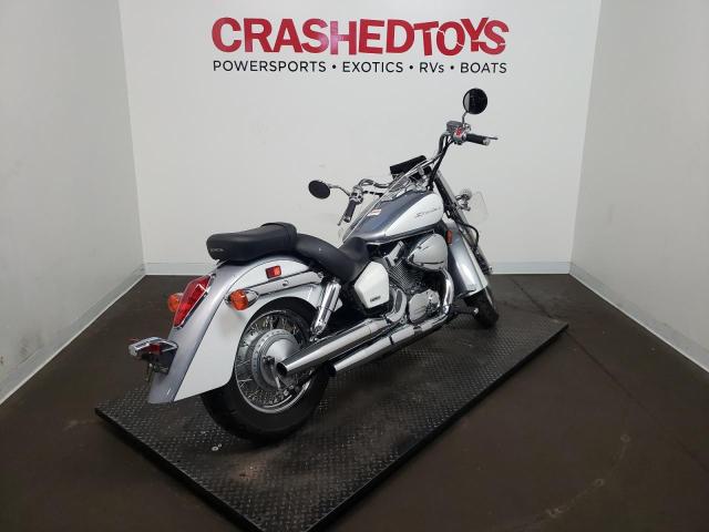 JH2RC5049DK800070 - 2013 HONDA VT750 CA GRAY photo 4