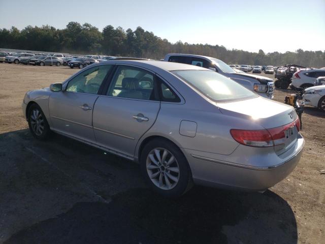 KMHFC46F66A052090 - 2006 HYUNDAI AZERA SE SILVER photo 3