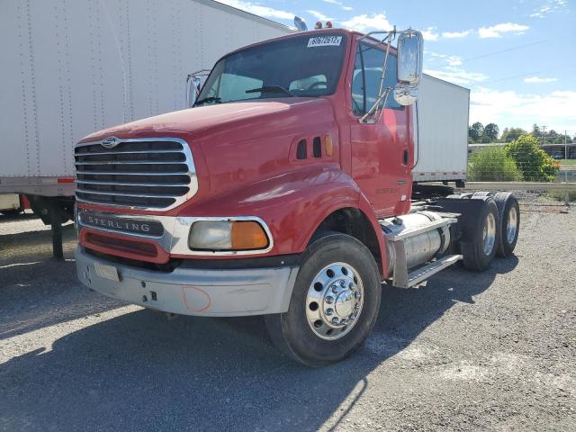 2FWJA3DE37AX35868 - 2007 STERLING TRUCK AT 9500 RED photo 2