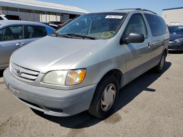 4T3ZF13C72U461986 - 2002 TOYOTA SIENNA LE GRAY photo 2