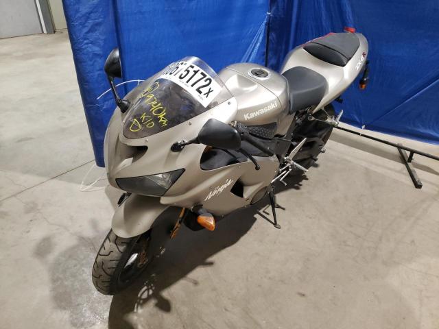 JKBZXJC175A002123 - 2005 KAWASAKI ZX636 C1 GRAY photo 2