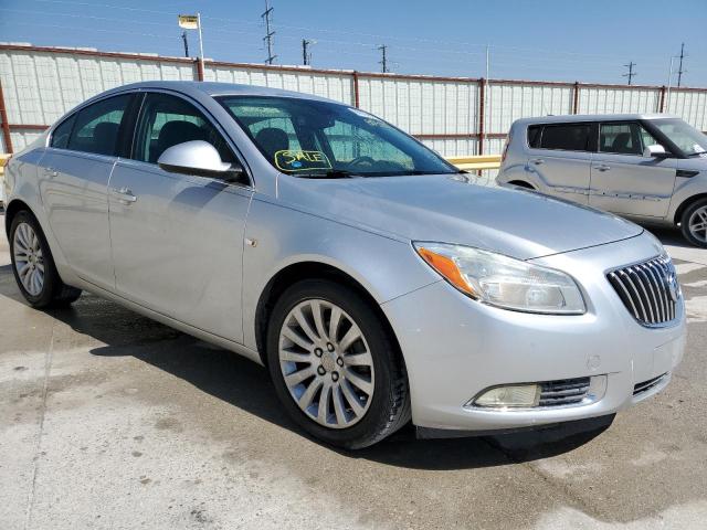 W04GR5EC6B1005781 - 2011 BUICK REGAL CXL SILVER photo 1