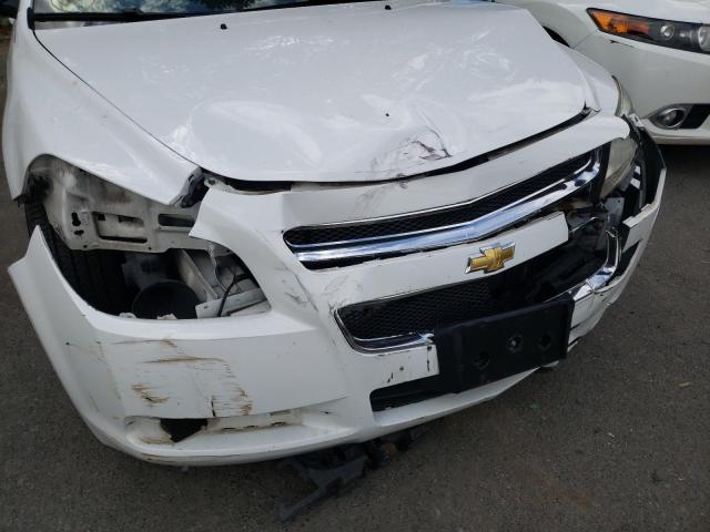 1G1ZC5EB9AF291997 - 2010 CHEVROLET MALIBU 4D WHITE photo 9