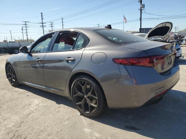 ZARFAMAN3K7620981 - 2019 ALFA ROMEO GIULIA GRAY photo 3