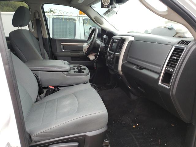 3C6UR5DL9GG268468 - 2016 RAM 2500 SLT 白色 照片 5