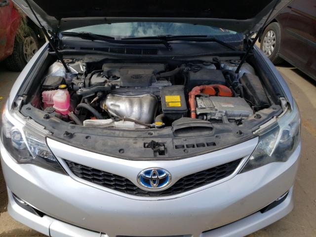 4T1BD1FK4EU130287 - 2014 TOYOTA CAMRY HYBR SILVER photo 7