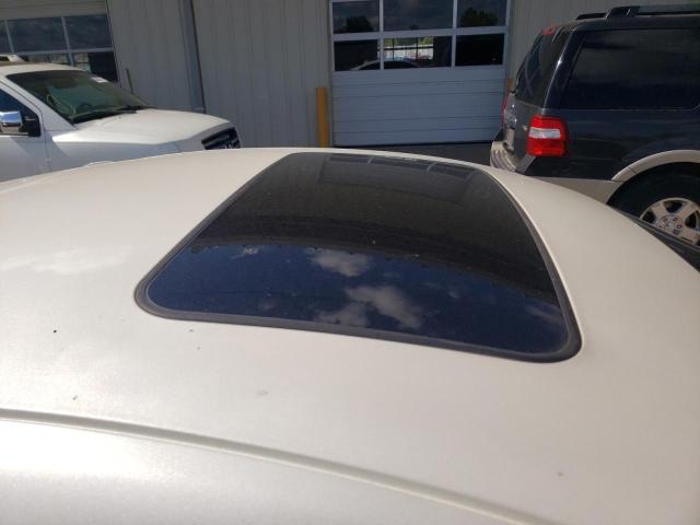 2G4GV5GV2D9248305 - 2013 BUICK REGAL WHITE photo 9