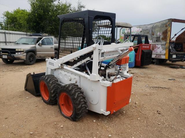 4956M17488 - 1972 BOBCAT 610 WHITE photo 3