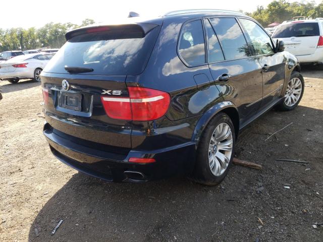 5UXFE8C56AL310587 - 2010 BMW X5 BLACK photo 4