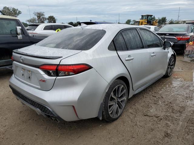 JTDT4RCE7LJ027191 - 2020 TOYOTA COROLLA XS SILVER photo 4