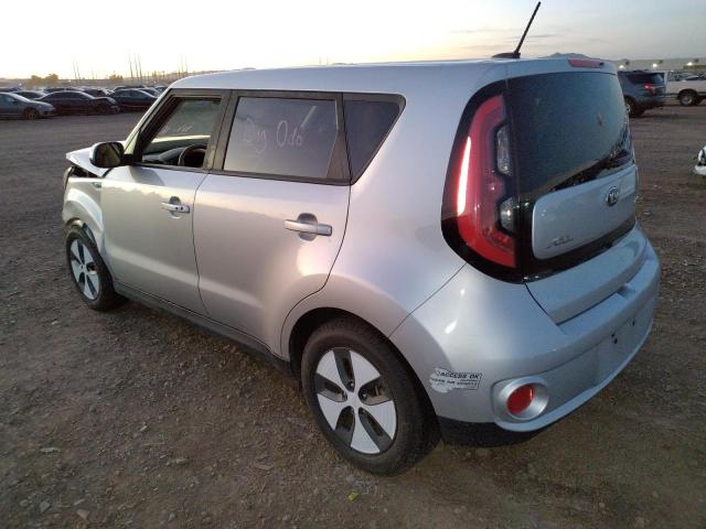 KNDJP3AE3G7013726 - 2016 KIA SOUL EV SILVER photo 3