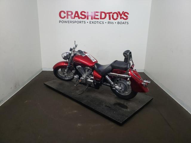 JH2RC5007BK701418 - 2011 HONDA VT750 C RED photo 3